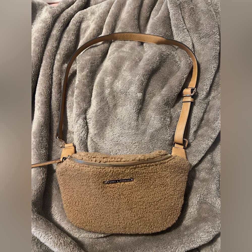 Poppies & Peonies crossbody